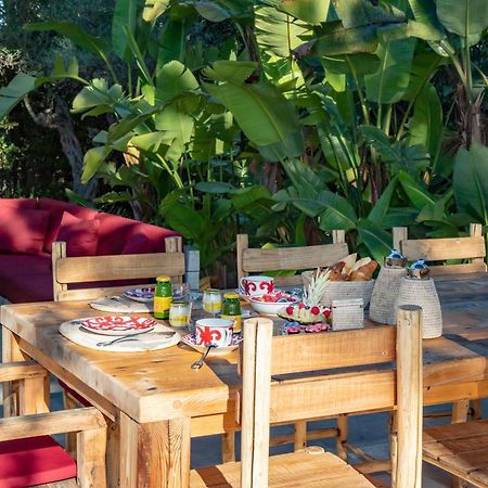 Vyylla Private Resort Saint-Tropez Kamer foto