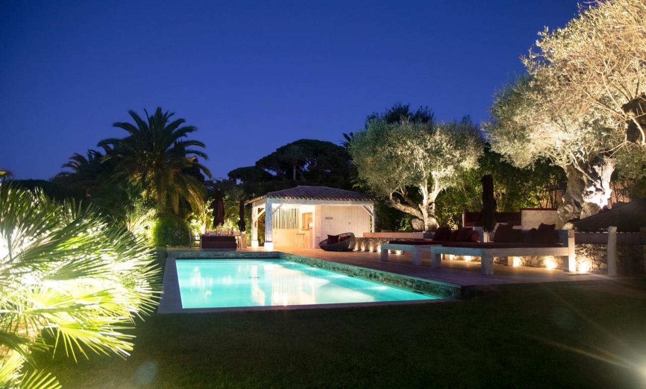 Vyylla Private Resort Saint-Tropez Buitenkant foto