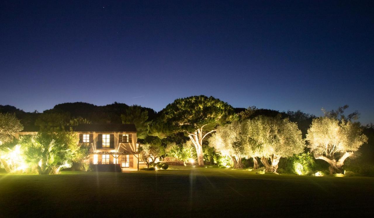 Vyylla Private Resort Saint-Tropez Buitenkant foto