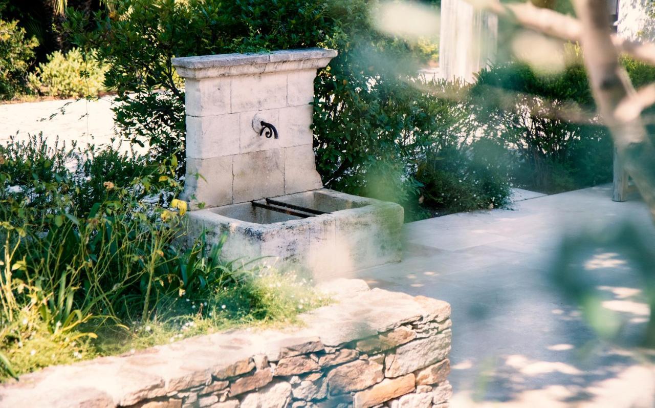 Vyylla Private Resort Saint-Tropez Buitenkant foto