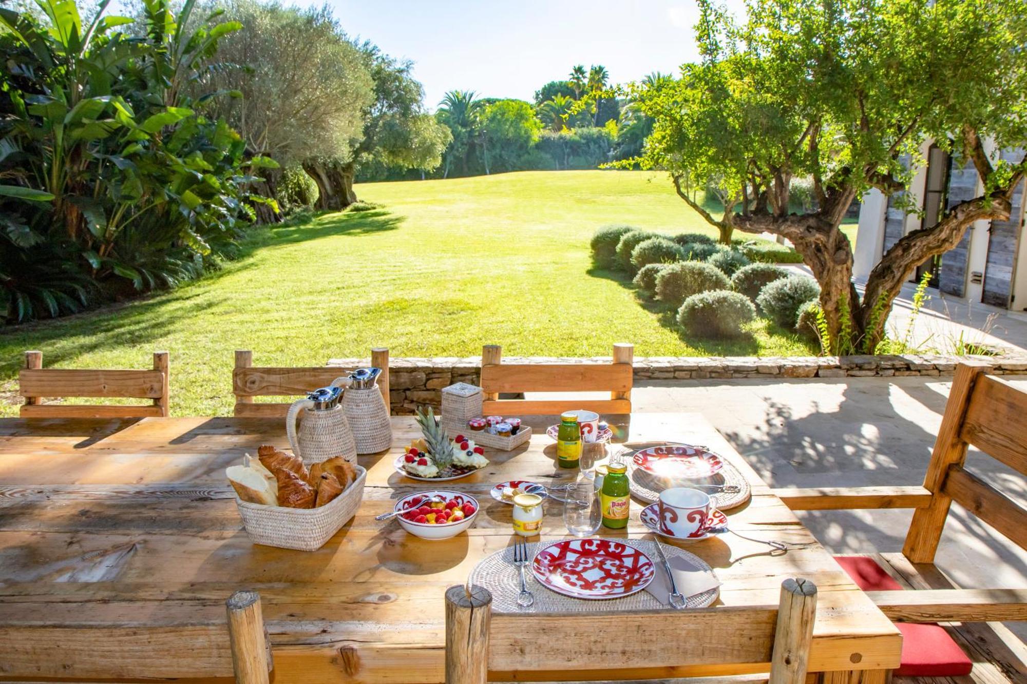Vyylla Private Resort Saint-Tropez Kamer foto